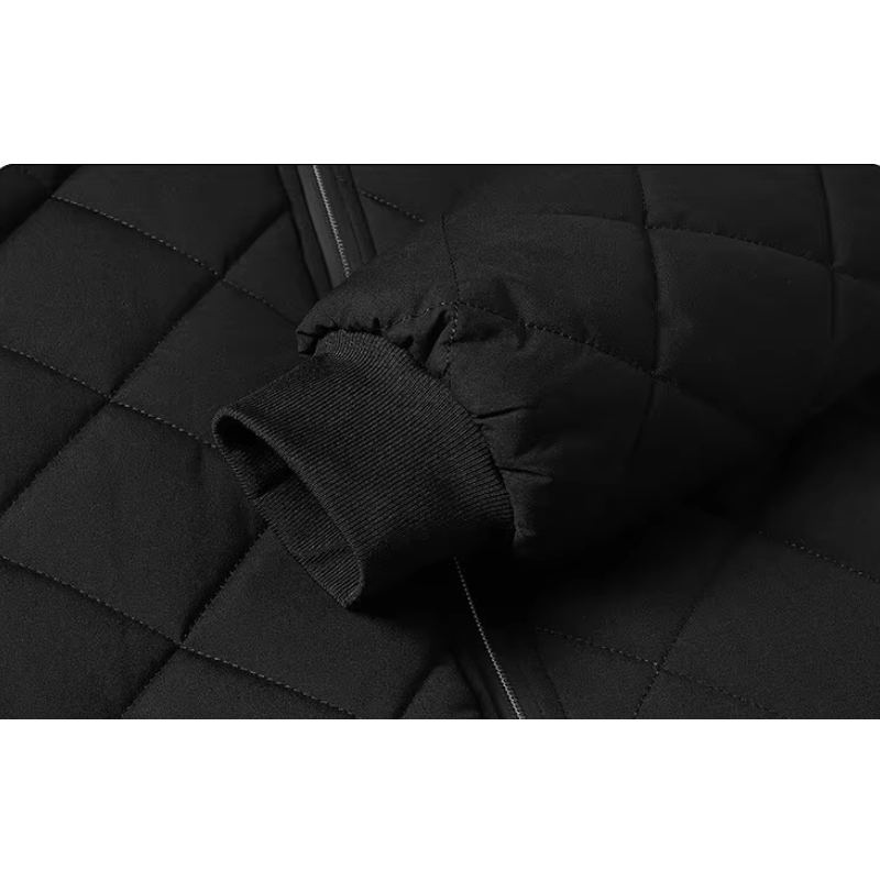 Men's puffer jacket with quilted pattern and side pockets