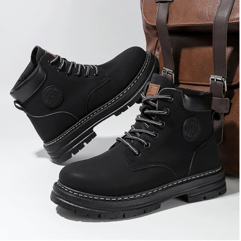 Men's boots with waterproof upper and sturdy rubber sole