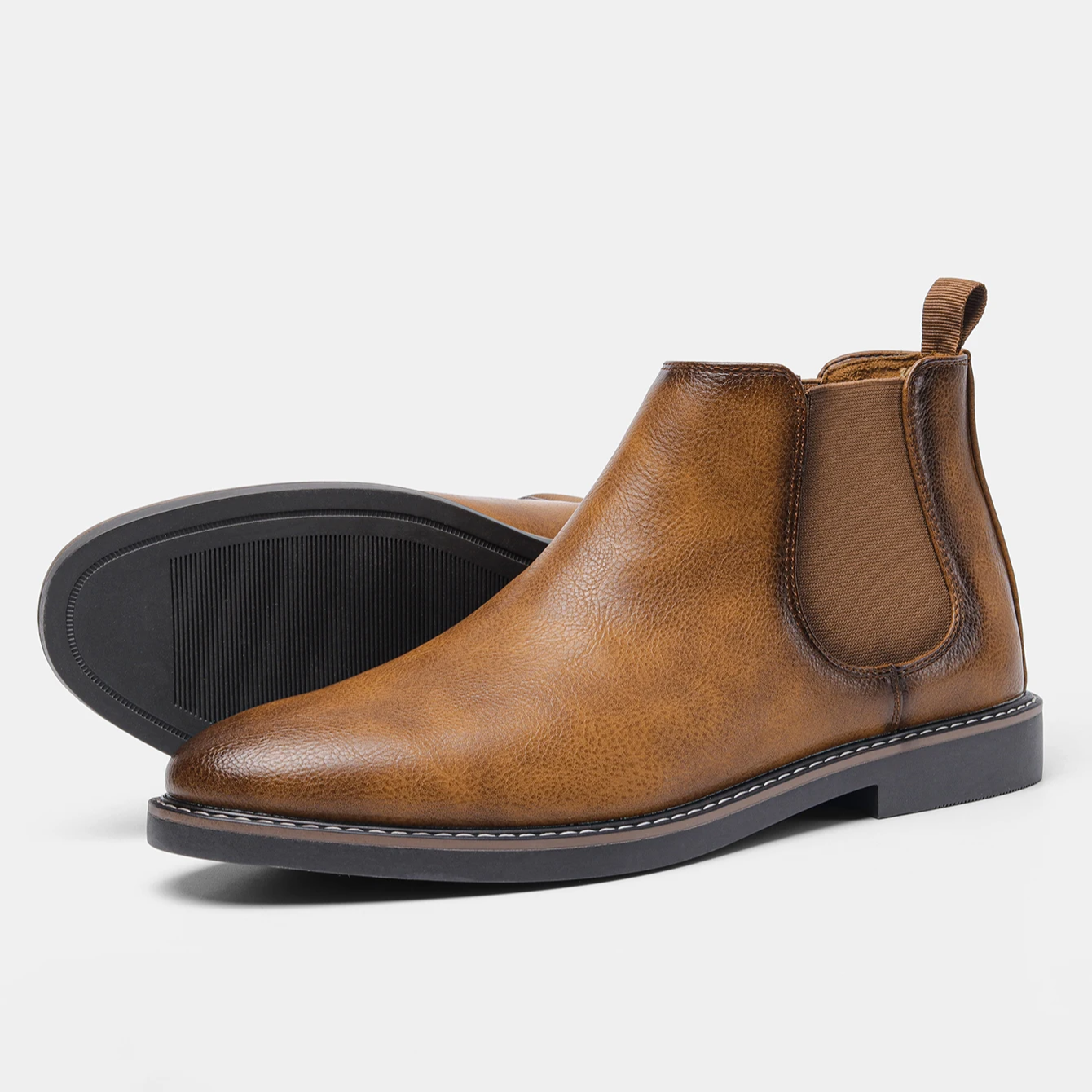 Elegant Chelsea boots for men with comfortable insole