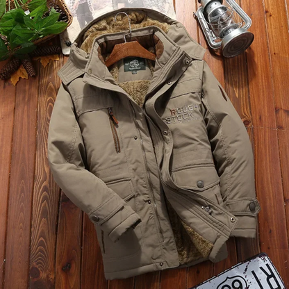 Robust parka jacket for men with detachable hood and pockets