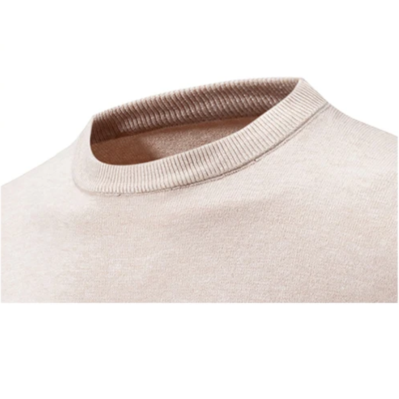 Simple round neck men's with comfortable cut