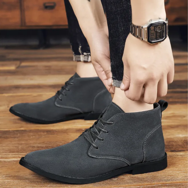 Classic suede chukka boots for men, comfortable casual shoes