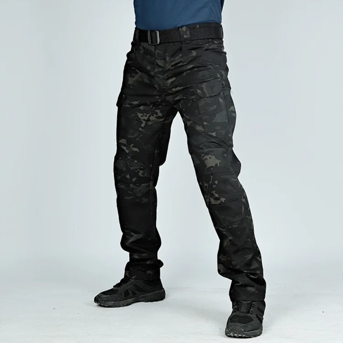 Cargo trousers for men - Robust tactical trousers with pockets, suitable for outdoor use