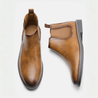 Elegant men's Chelsea boots with non-slip sole