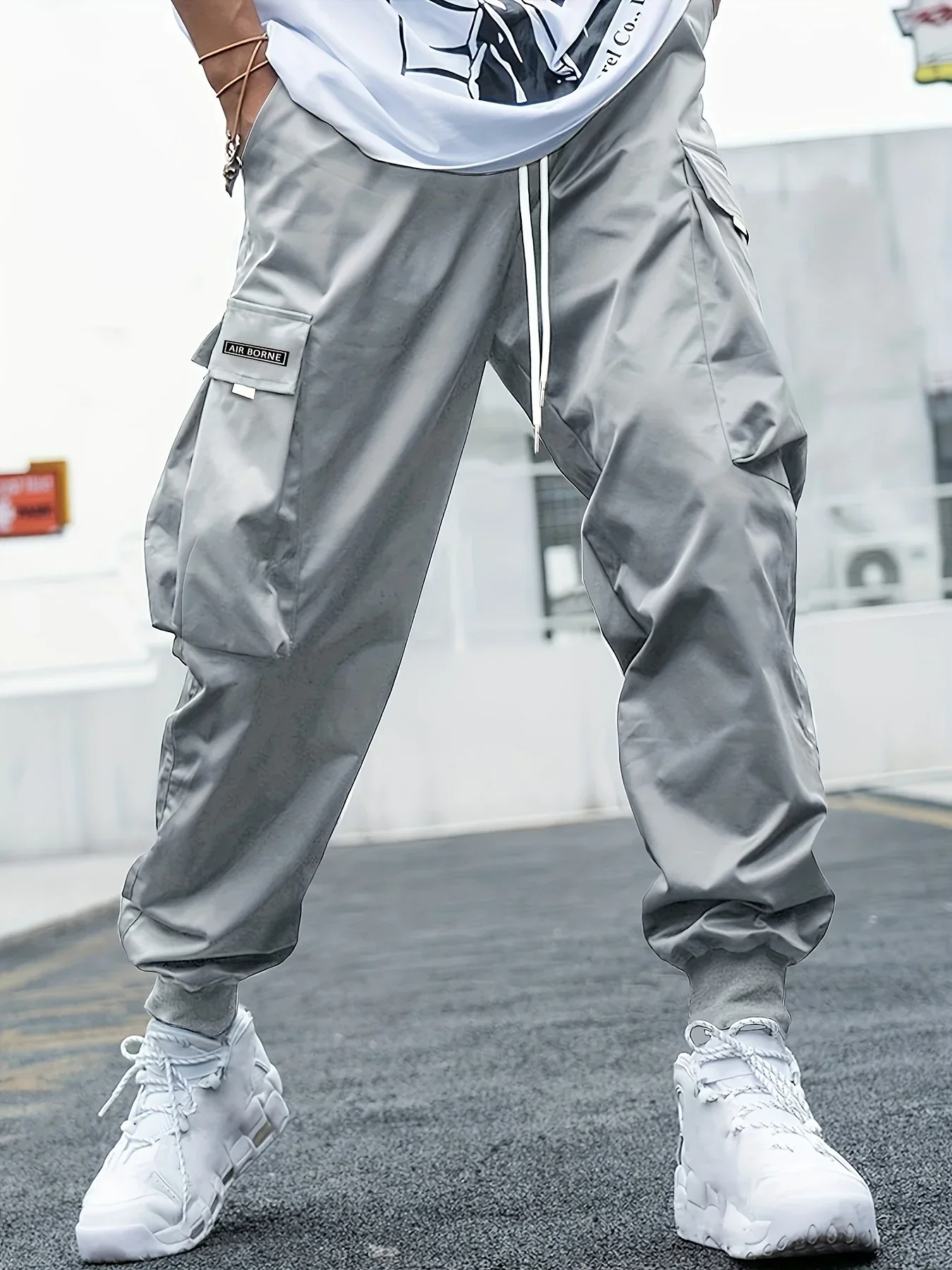 Cargo trousers men - Water-repellent jogging trousers with pockets, adjustable waistband