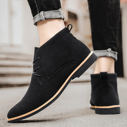 Fashionable suede chukka boots for men, light ankle boots