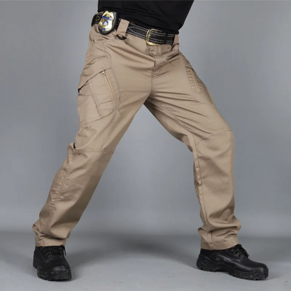 Cargo trousers for men - Robust tactical trousers with pockets, suitable for outdoor use