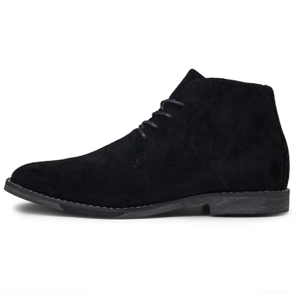 Comfortable suede chukka boots for men, classic ankle boots