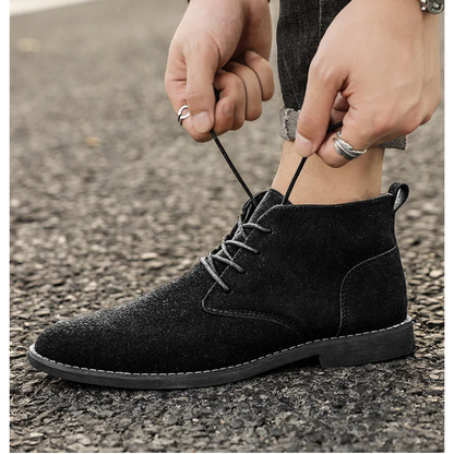 Comfortable suede chukka boots for men, stylish and durable