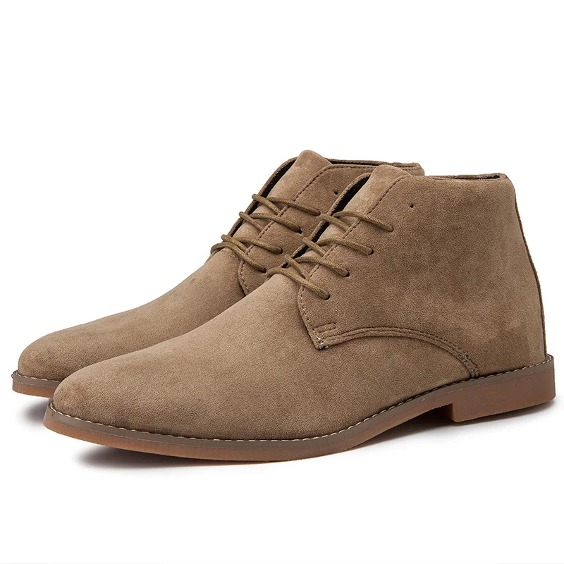 Comfortable suede chukka boots for men, classic ankle boots