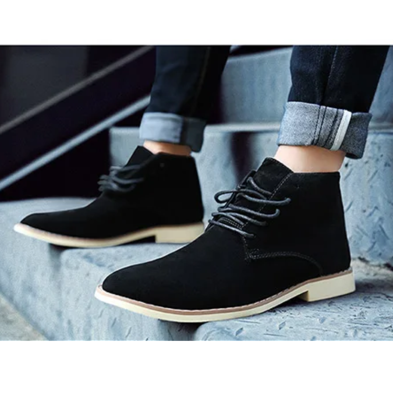 Stylish suede chukka boots for men, robust casual shoes