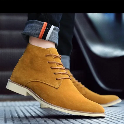 Elegant suede chukka boots for men, comfortable ankle boots