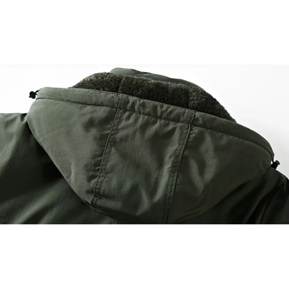 Robust parka jacket for men with detachable hood and pockets