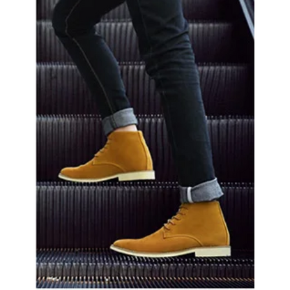 Stylish suede chukka boots for men, robust casual shoes