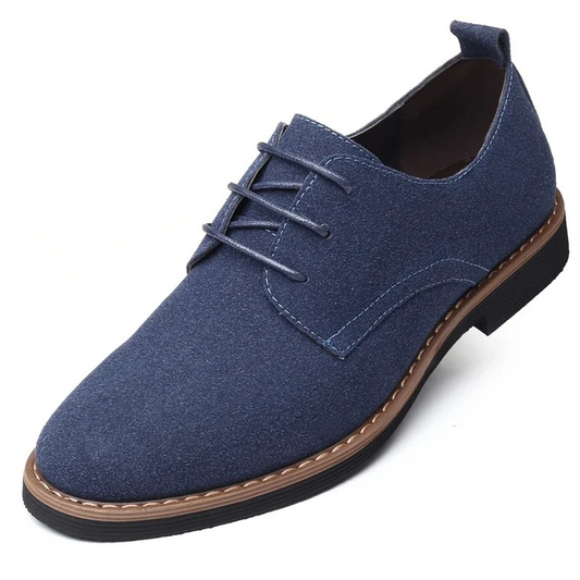 Fashionable chukka boots for men, comfortable and timeless in design