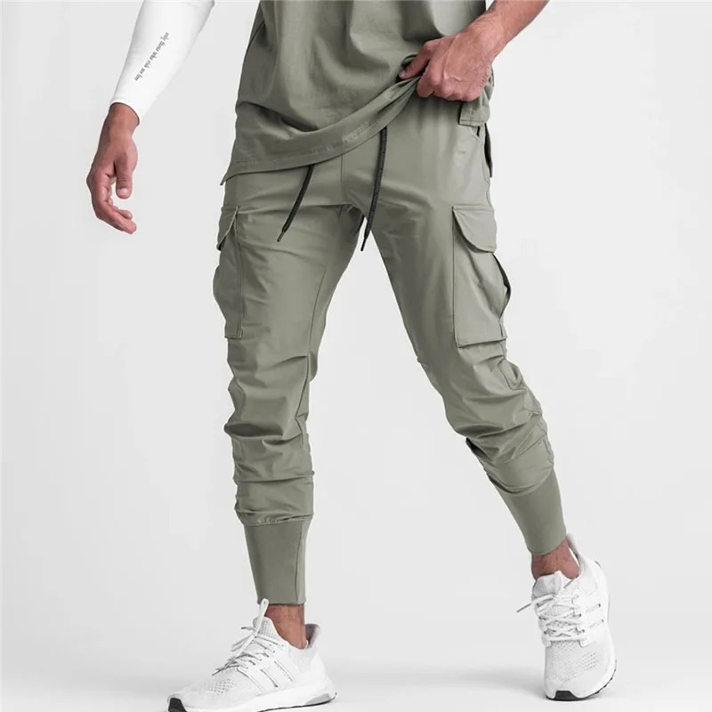 Durable Cargo trousers for men - Modern jogging trousers with large pockets, adjustable waist