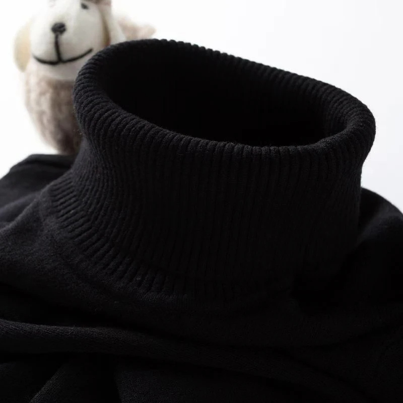 Men's turtleneck jumper - Soft turtleneck jumper for winter comfort