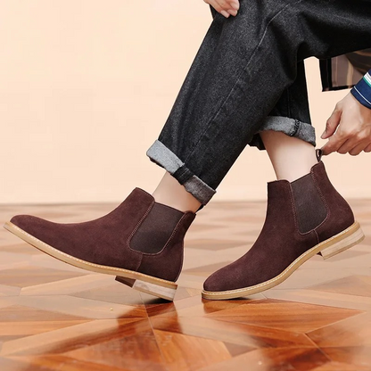 Men's suede Chelsea boots with non-slip sole