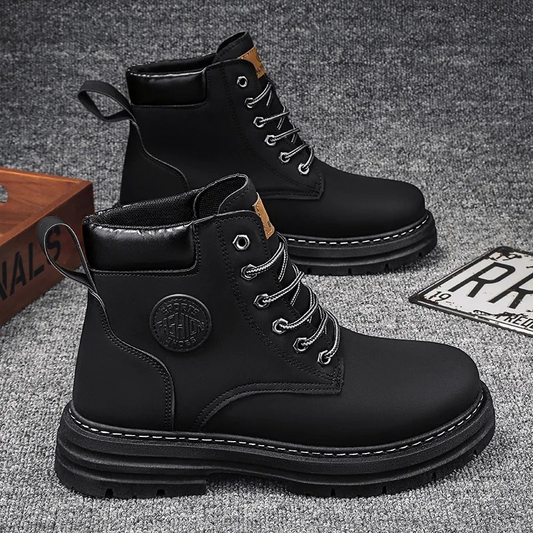 Men's boots with waterproof upper and sturdy rubber sole