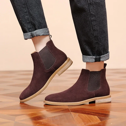 Men's suede Chelsea boots with non-slip sole