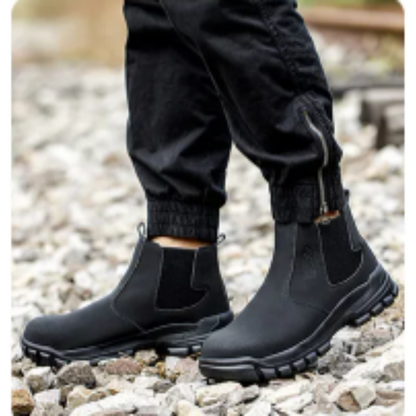 Men's boots with waterproof upper and padded sole