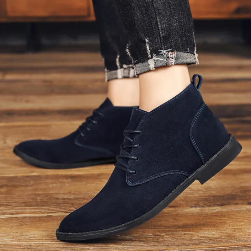 Classic suede chukka boots for men, comfortable casual shoes