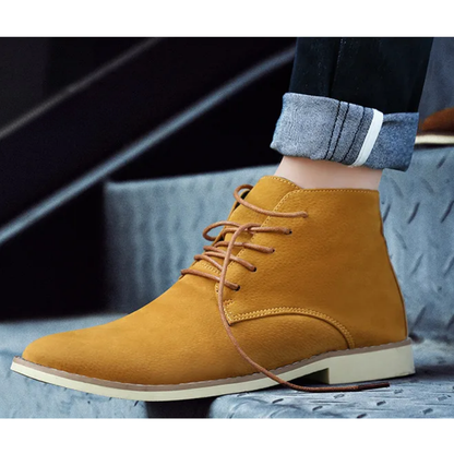 Comfortable suede chukka boots for men, fashionable casual shoes