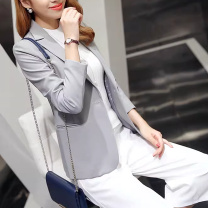 Elegant Ladies Blazer With Ankle Button Closure - Suitable For Office