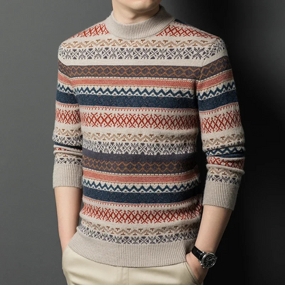 Men's patterned round neck sweater for winter comfort