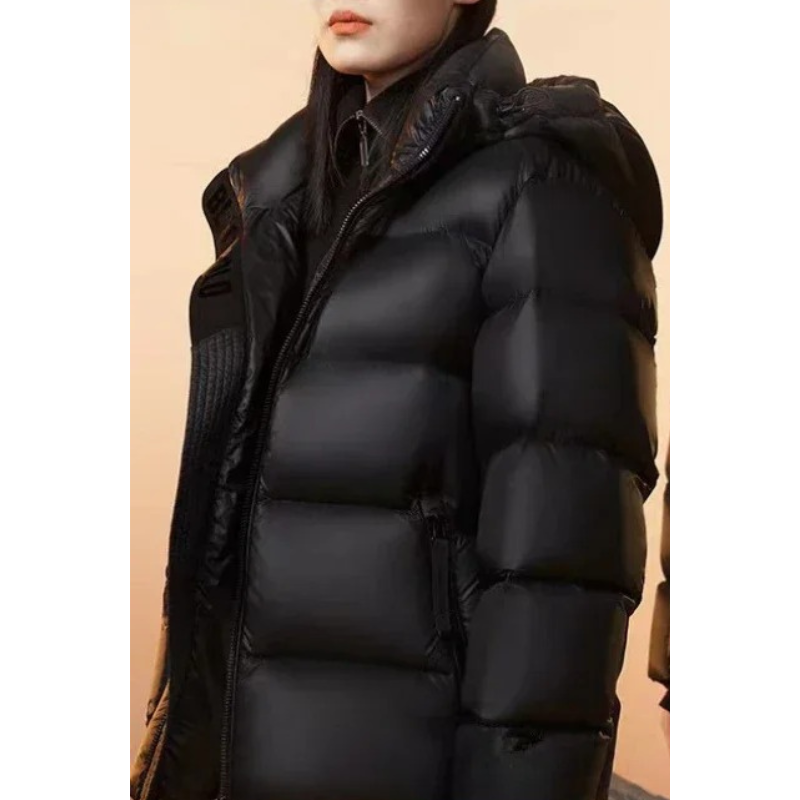 Men's puffer jacket with hood and side zip