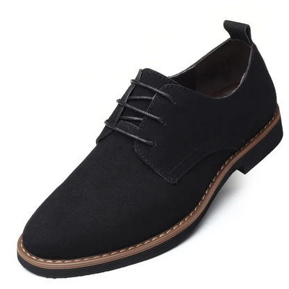 Fashionable chukka boots for men, comfortable and timeless in design