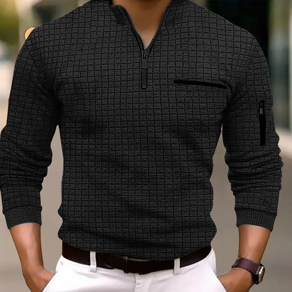 Men's sweater with quarter zip and sleeve pocket, structured knitted jumper