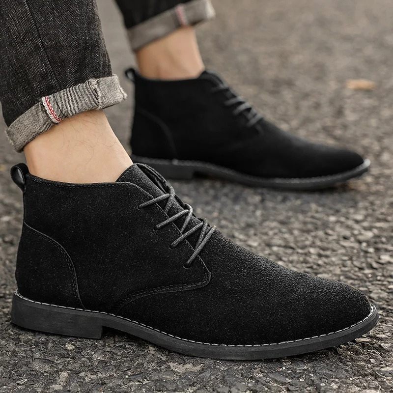 Comfortable suede chukka boots for men, stylish and durable