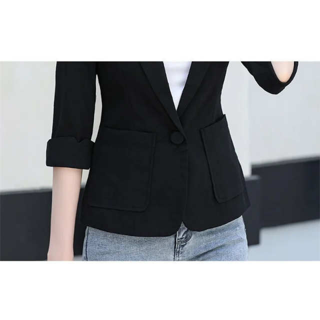 Stylish Women's Blazer With 3/4 Sleeves - Perfect For Office