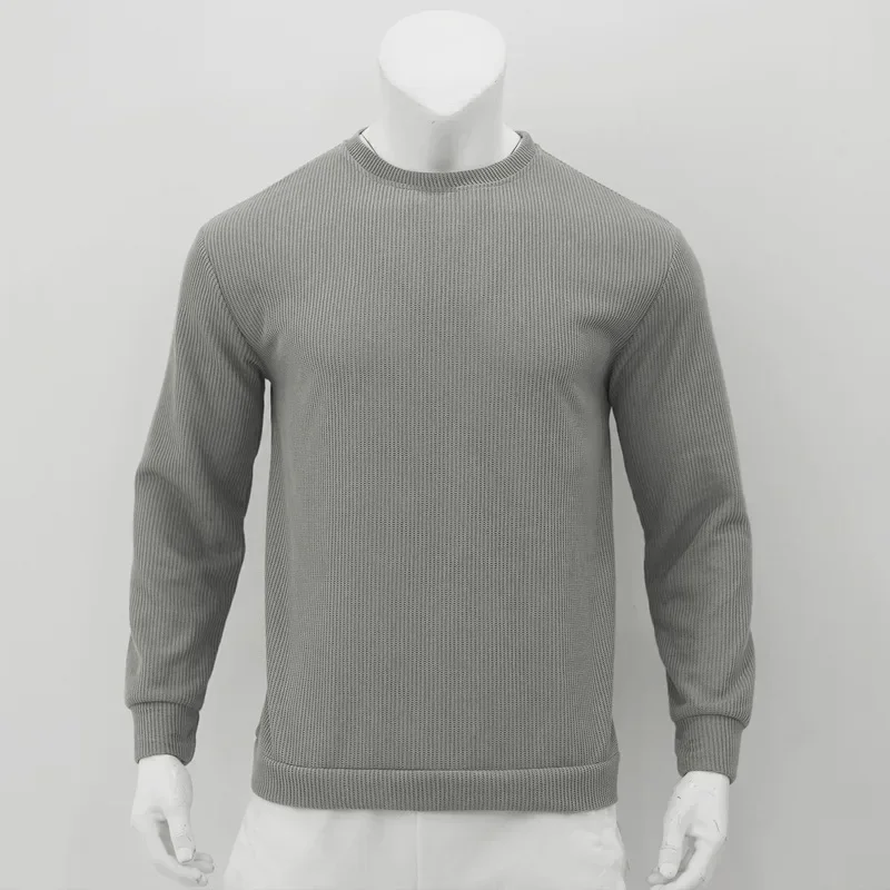 Textured round neck men's trui for casual street style