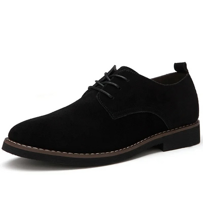 Elegant suede chukka boots for men, comfortable and classic