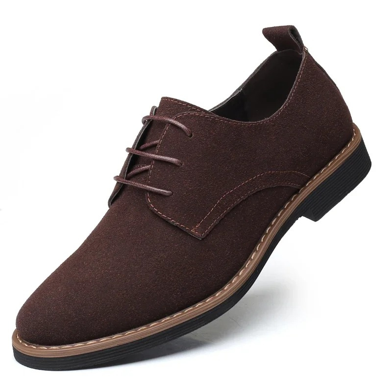 Fashionable chukka boots for men, comfortable and timeless in design