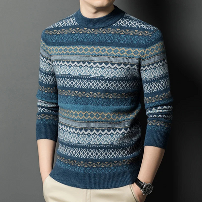 Men's patterned round neck sweater for winter comfort