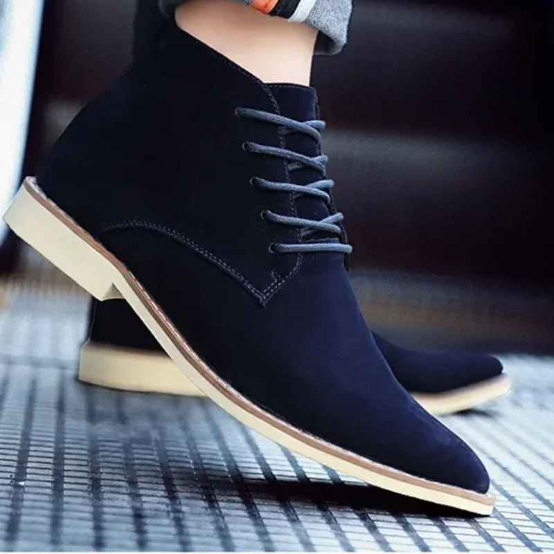 Classic suede chukka boots for men, comfortable casual shoes