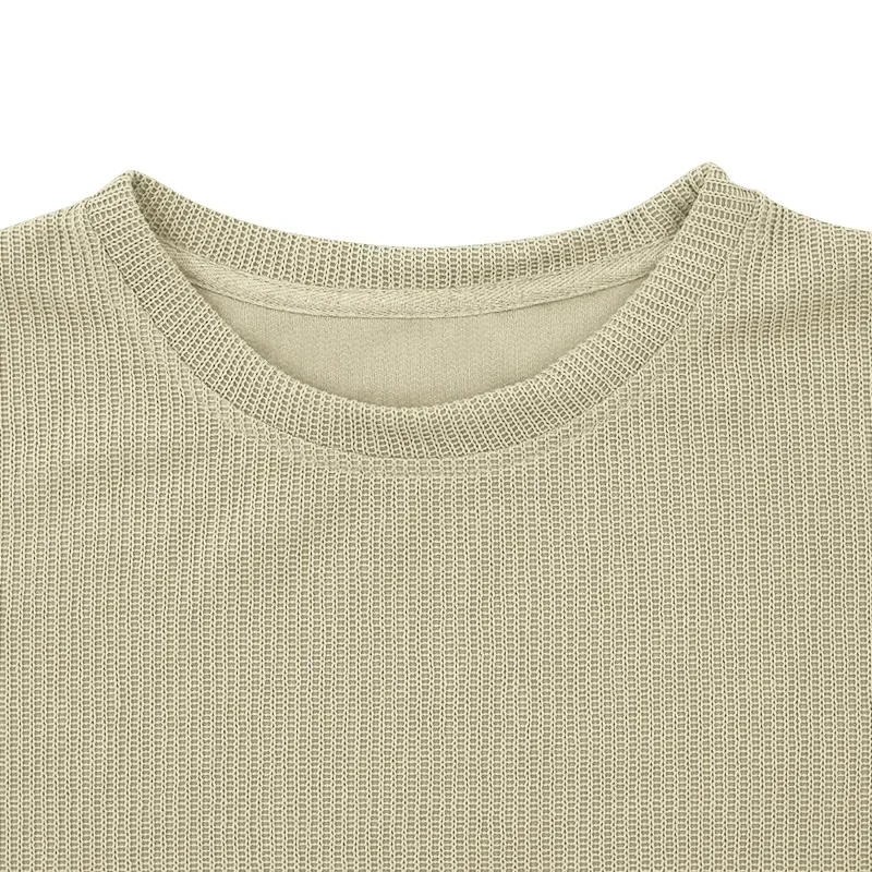 Textured round neck men's trui for casual street style