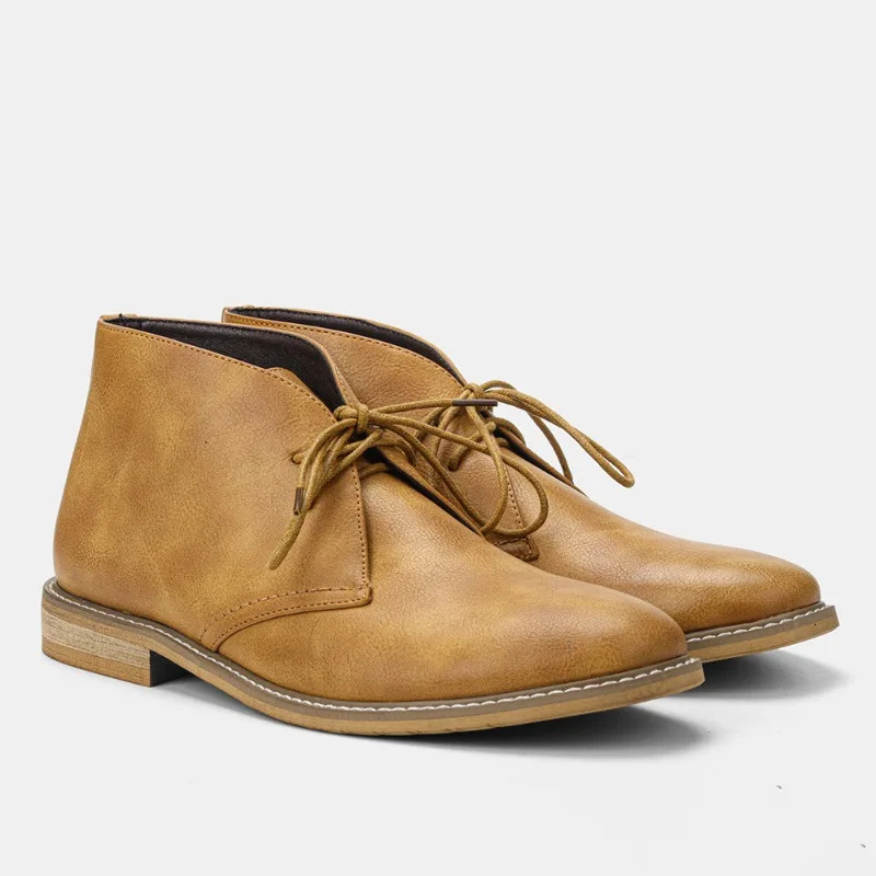 High quality leather chukka boots for men, timeless ankle boots