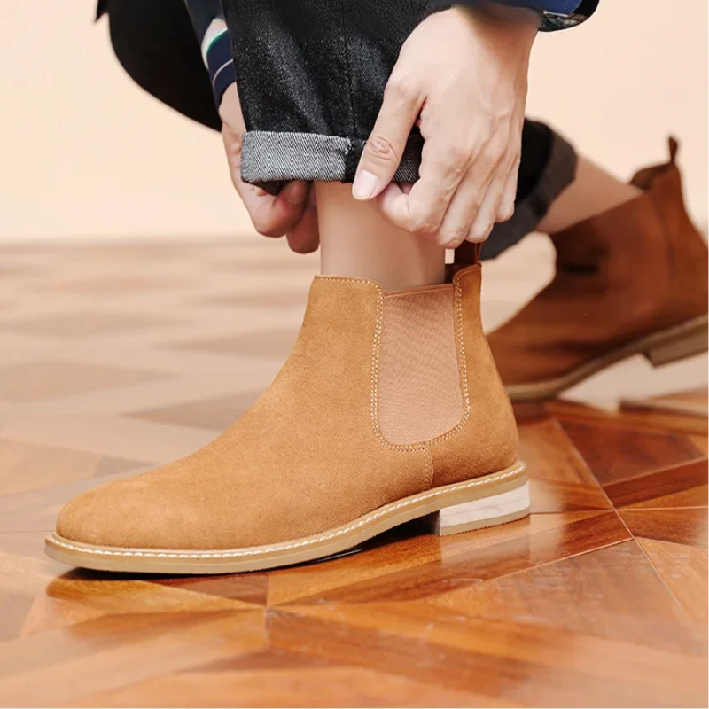 Men's suede Chelsea boots with non-slip sole