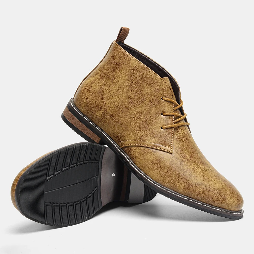 Fashionable leather chukka boots for men, comfortable and durable