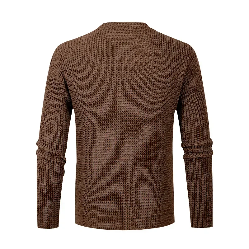 Textured round neck men's trui for casual street style