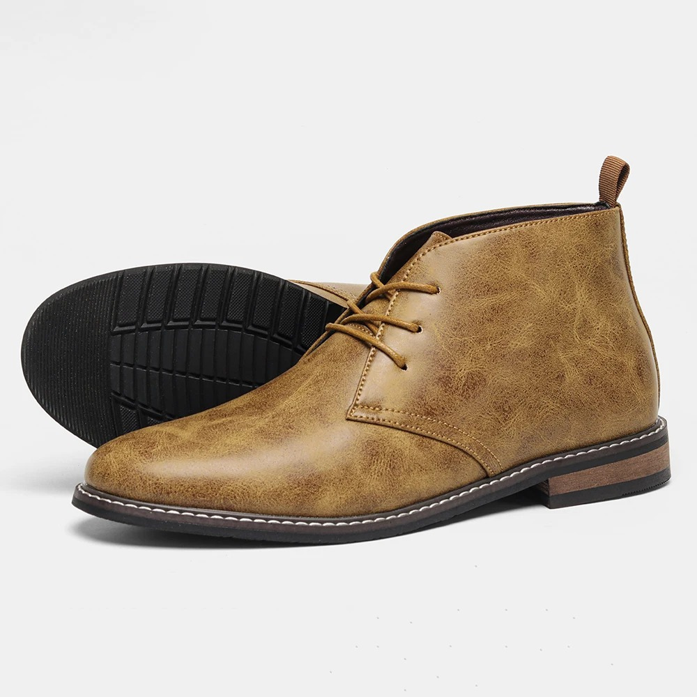 Fashionable leather chukka boots for men, comfortable and durable