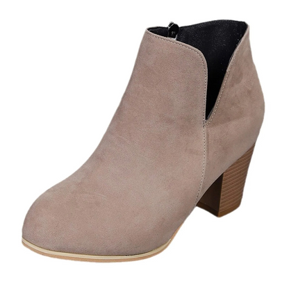 Ankle Boots with Block Heel, V-Snit and Side Zip - Women's Ankle Boots