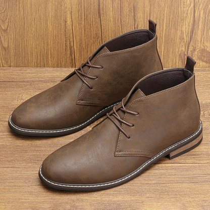 Elegant leather chukka boots for men, durable ankle boots