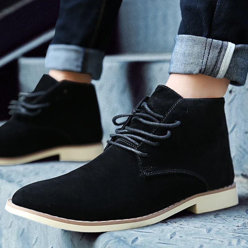 Classic suede chukka boots for men, comfortable casual shoes