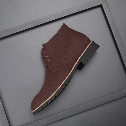 Stylish suede chukka boots for men, durable ankle boots