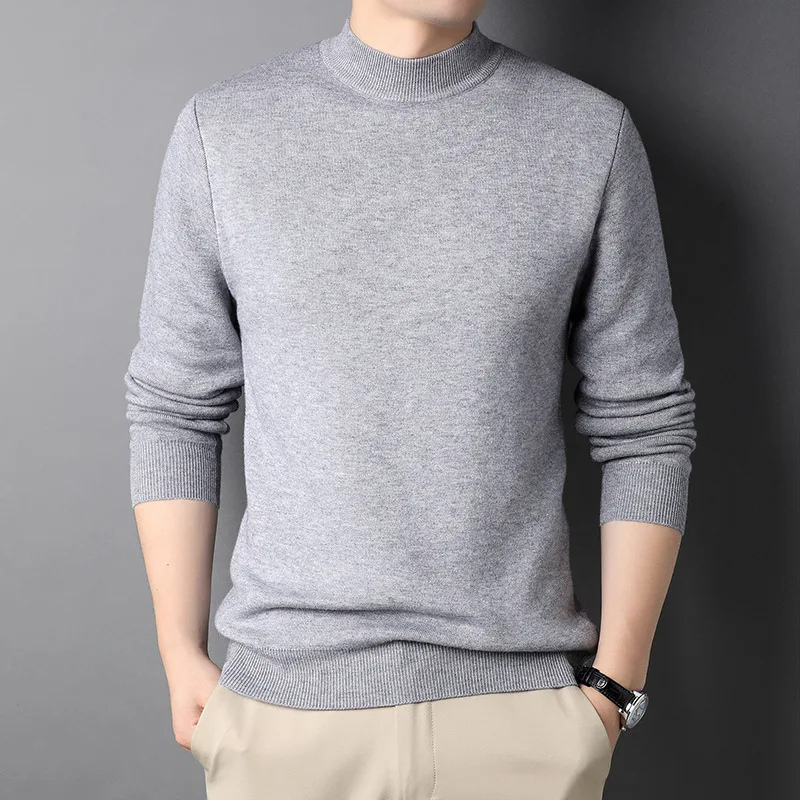 Lightweight knitted jumper with stand-up collar Turtleneck jumper for men